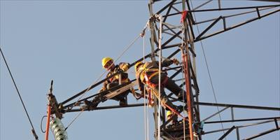 DPEC capacita a su personal en trabajo con Tensión en Líneas de 132 kV.